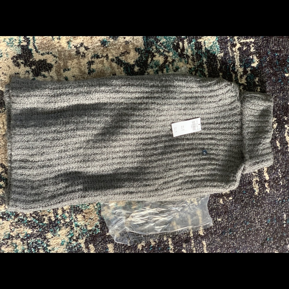 Gray thick turtleneck sweater A&F